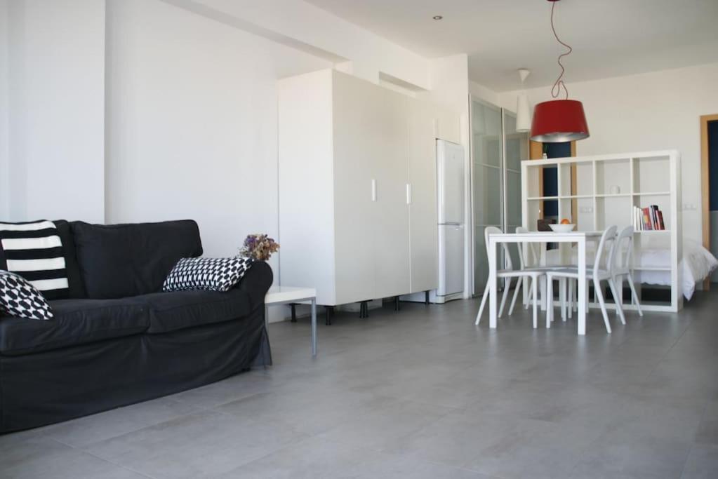 Apartament Cosy Apt Terrace In Downtown Walencja Zewnętrze zdjęcie